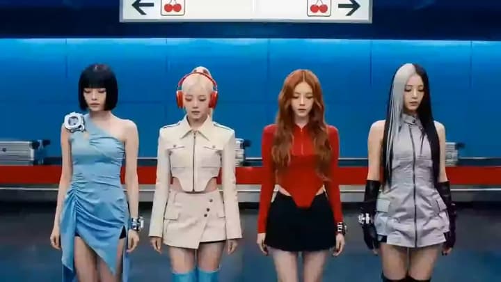 Four-Member K-pop Girl Group MV